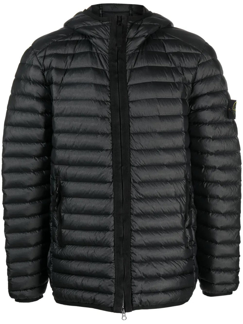 Пуховик с капюшоном и нашивкой Compass Stone Island, черный
Пуховик с капюшоном и нашивкой Compass Stone Island, черный