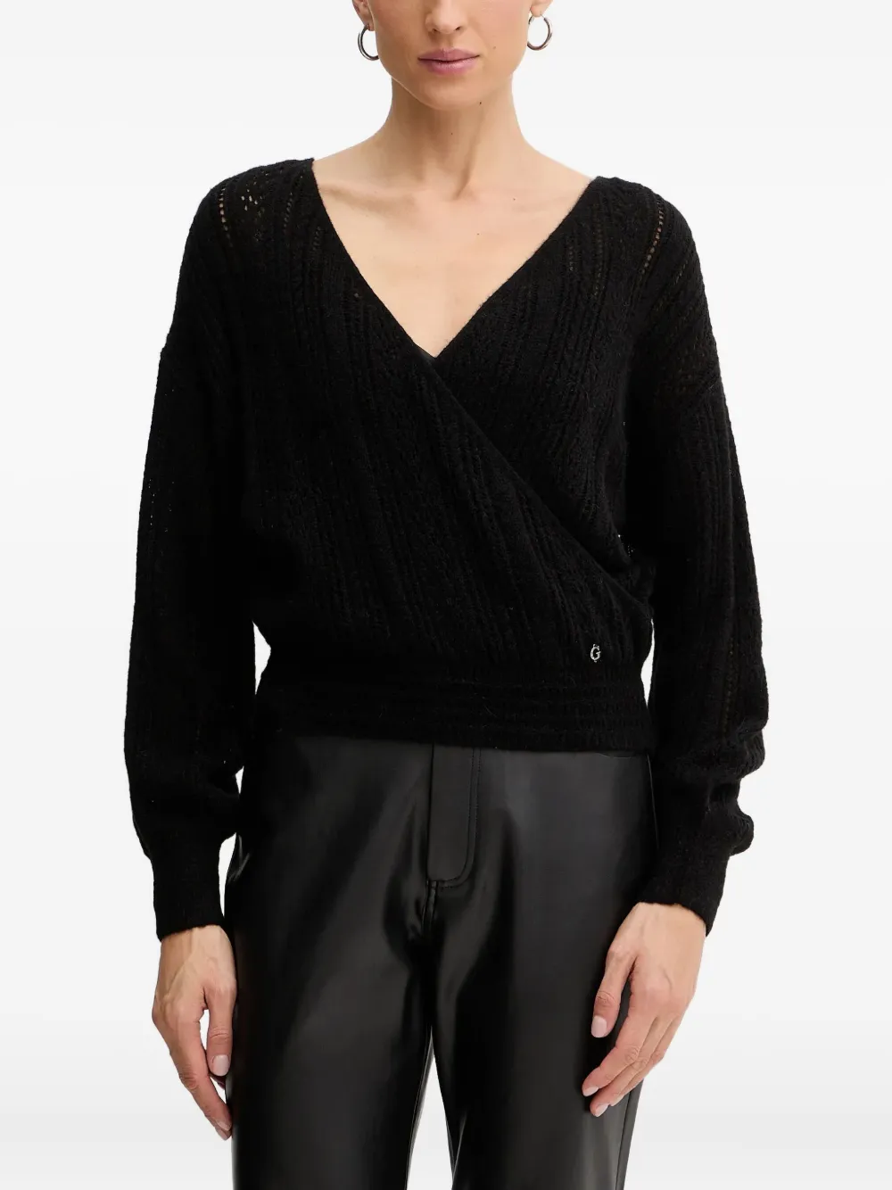 Свитер с V-образным вырезом Guess Usa, черный
Свитер с V-образным вырезом Guess Usa, черный