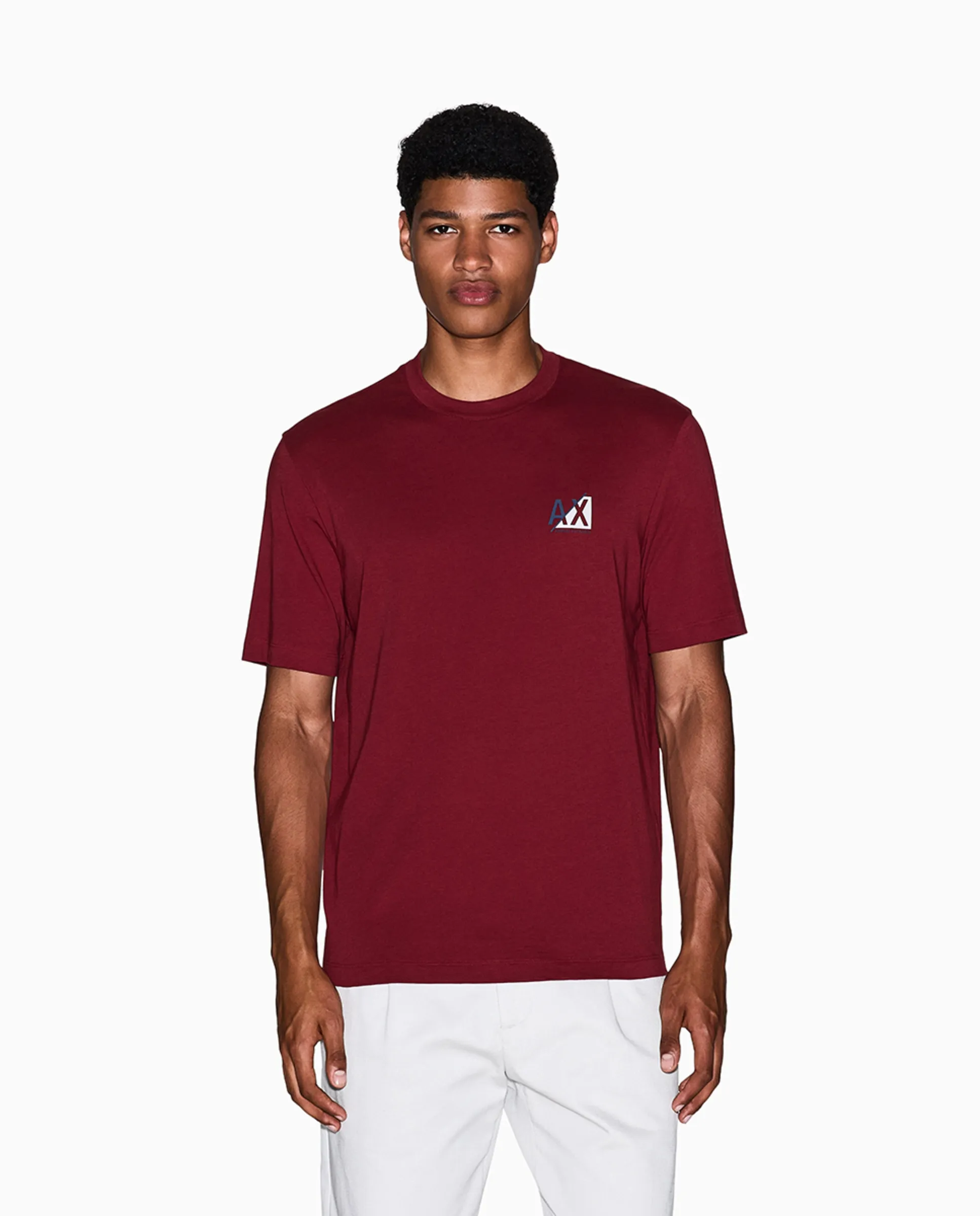 Мужская футболка с коротким рукавом и контрастным логотипом на груди Armani Exchange, бордовый
Мужская футболка с коротким рукавом и контрастным логотипом на груди Armani Exchange, бордовый