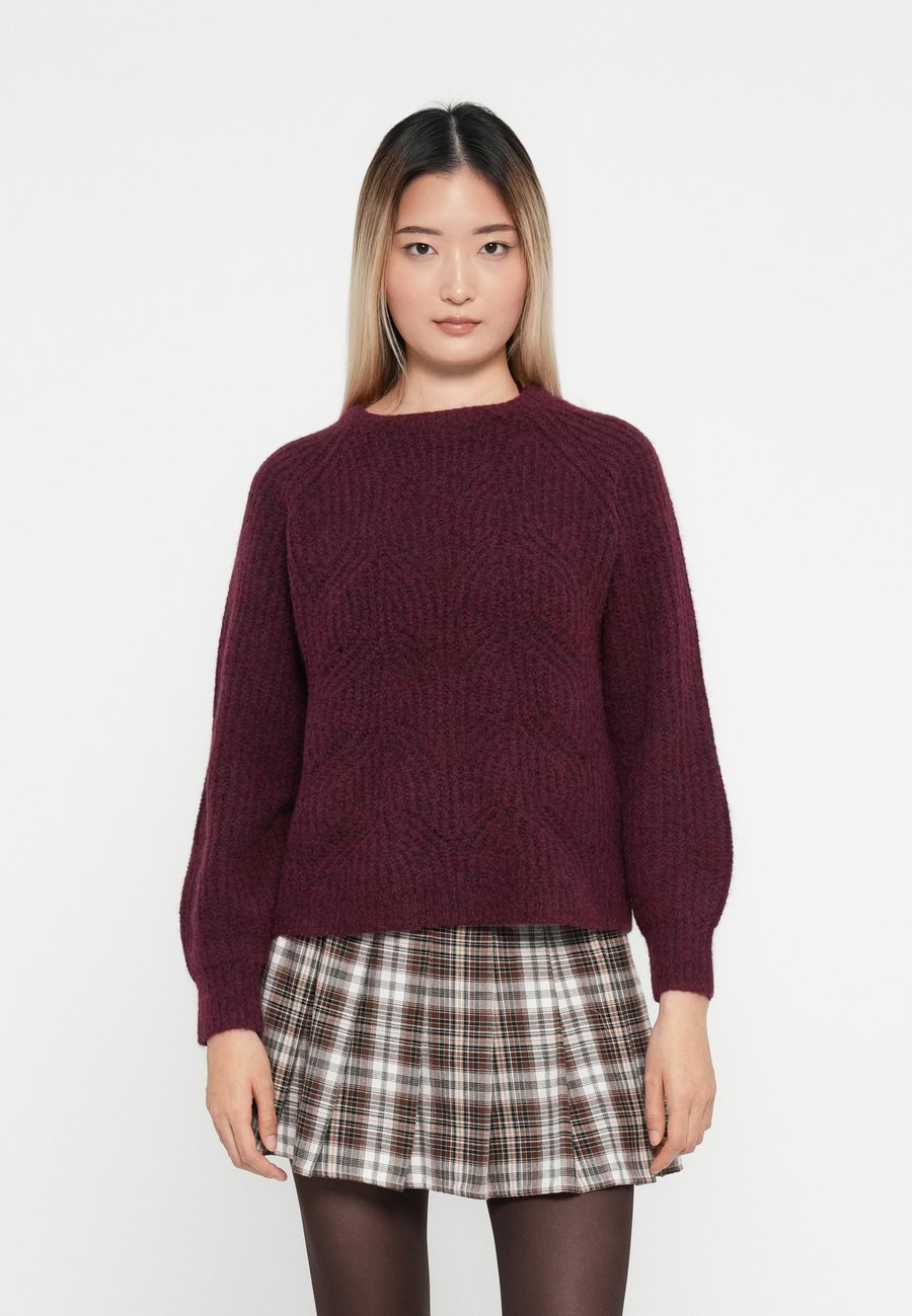 Джемпер ONLY ONLGILA LIFE STRUCTURE O-NECK, Winetasting/Dark Red
Джемпер ONLY ONLGILA LIFE STRUCTURE O-NECK, Winetasting/Dark Red