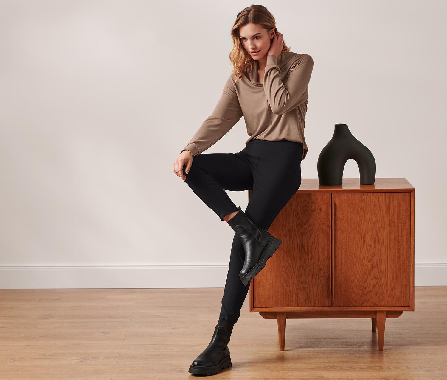 Брюки стрейч Tchibo, черный
Брюки стрейч Tchibo, черный