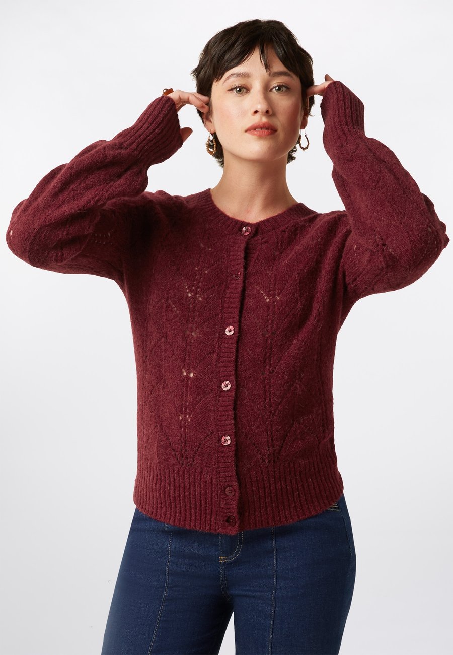 Кардиган King Louie RAGLAN BERNARD, Cabernet Red/Dark Red
Кардиган King Louie RAGLAN BERNARD, Cabernet Red/Dark Red