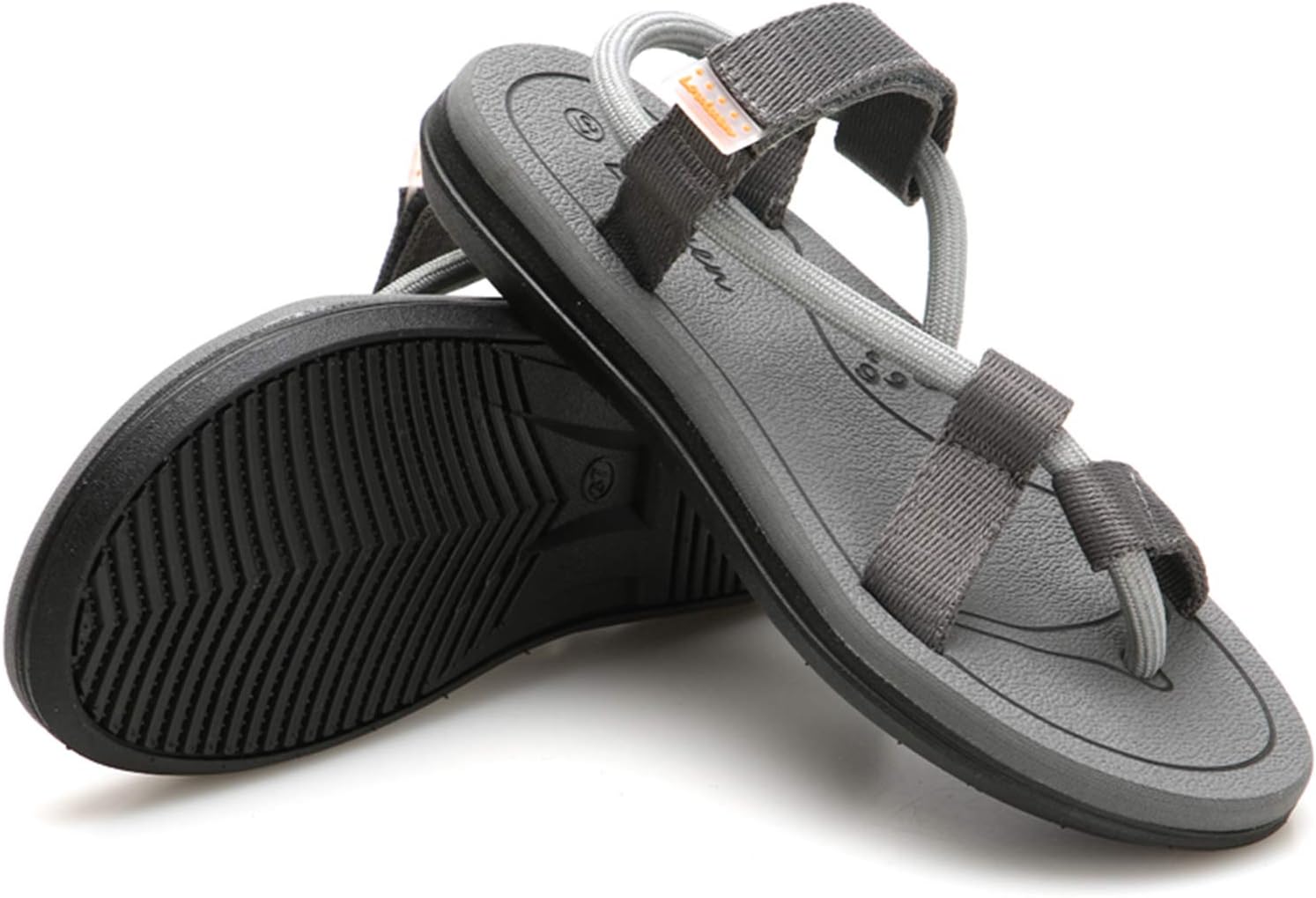 Мужские сандалии-шлепанцы CYian, резиновые шлепанцы для мужчин с модной эластичной застежкой, свободная регулировка, для дома и улицы, серый
Мужские сандалии-шлепанцы CYian, резиновые шлепанцы для мужчин с модной эластичной застежкой, свободная регулировка, для дома и улицы, серый