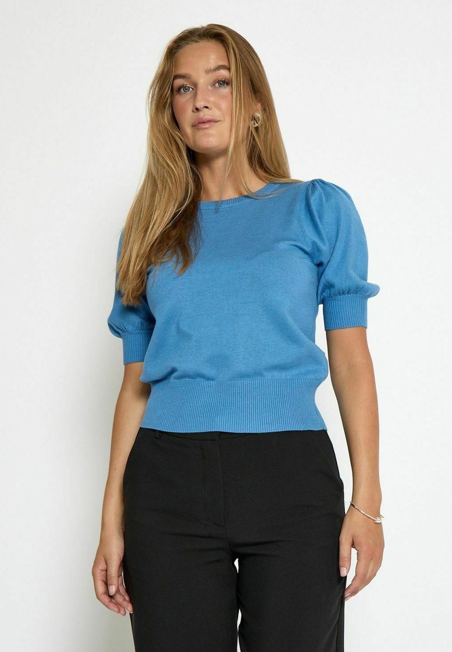 Футболка Minus Basic T-shirt, Parisian Blue/Blue, Синий, Футболка Minus Basic T-shirt, Parisian Blue/Blue
Футболка Minus Basic T-shirt, Parisian Blue/Blue, Синий, Футболка Minus Basic T-shirt, Parisian Blue/Blue