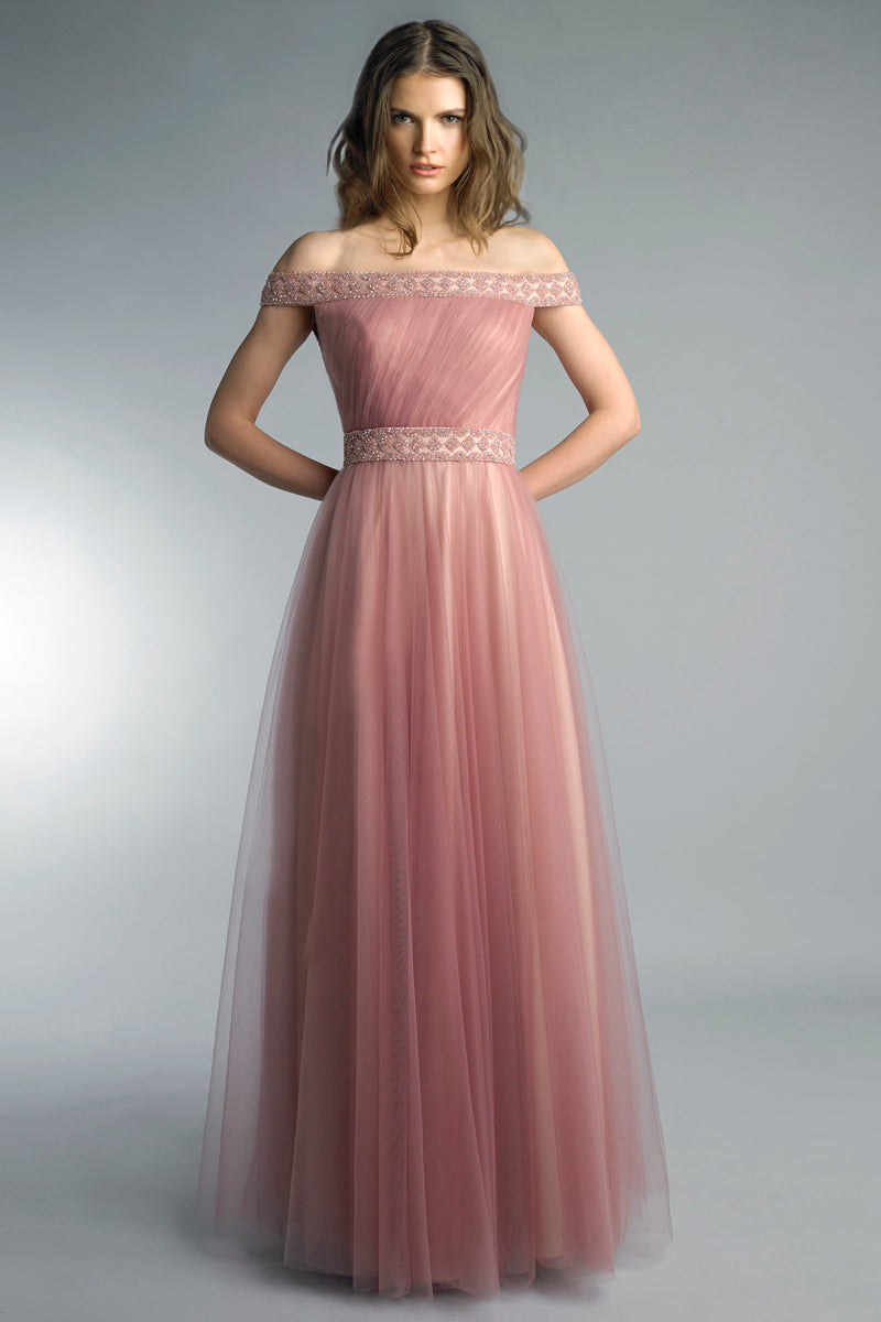 Платье с открытыми плечами Basix Black Label, розовый
Платье с открытыми плечами Basix Black Label, розовый