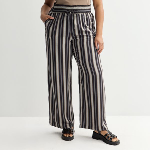 Юниорские брюки с высокой посадкой, плиссированные и расклешенные, больших размеров So, цвет grey brown stripe
Юниорские брюки с высокой посадкой, плиссированные и расклешенные, больших размеров So, цвет grey brown stripe