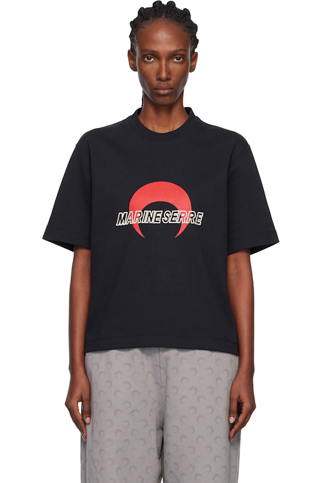 Marine Serre Черная спортивная футболка свободного кроя
Marine Serre Черная спортивная футболка свободного кроя