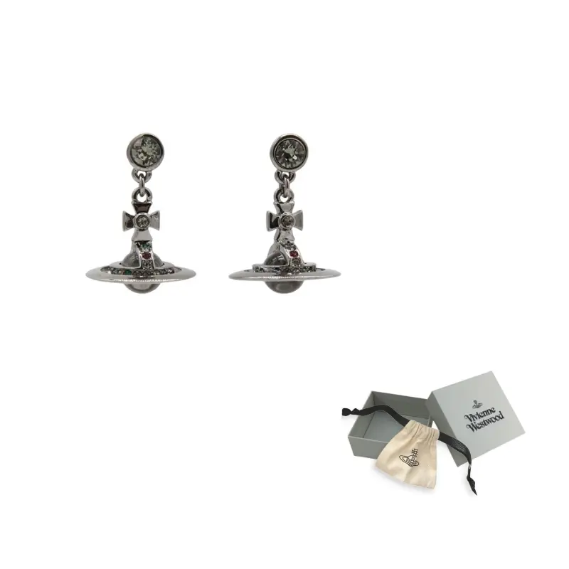 Серьги-шарики Vivienne Westwood
Серьги-шарики Vivienne Westwood