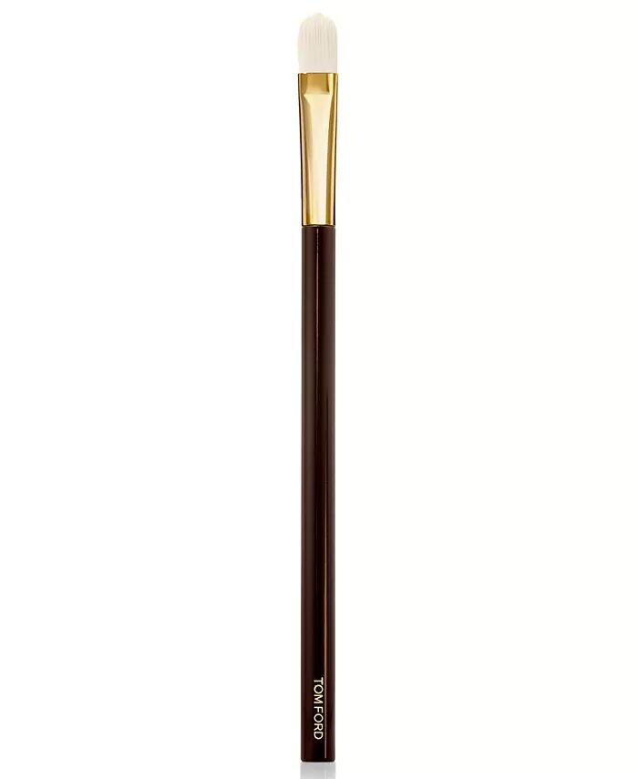 Кисть для теней/консилера 03 Tom Ford
Кисть для теней/консилера 03 Tom Ford