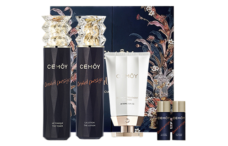 Наборы для ухода за кожей women's Cemoy
Наборы для ухода за кожей women's Cemoy