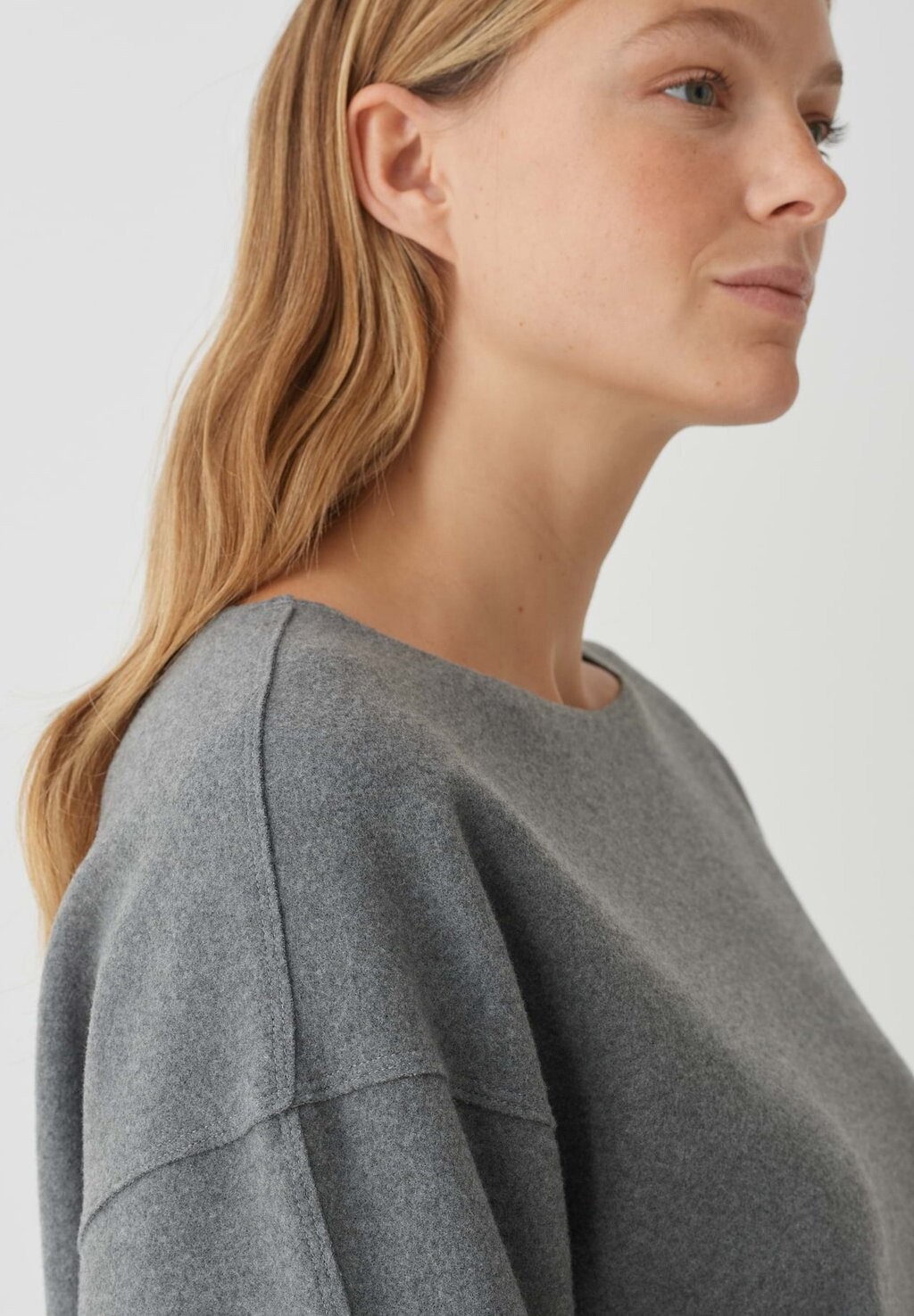 Толстовка GUDILA Opus, серый
Толстовка GUDILA Opus, серый