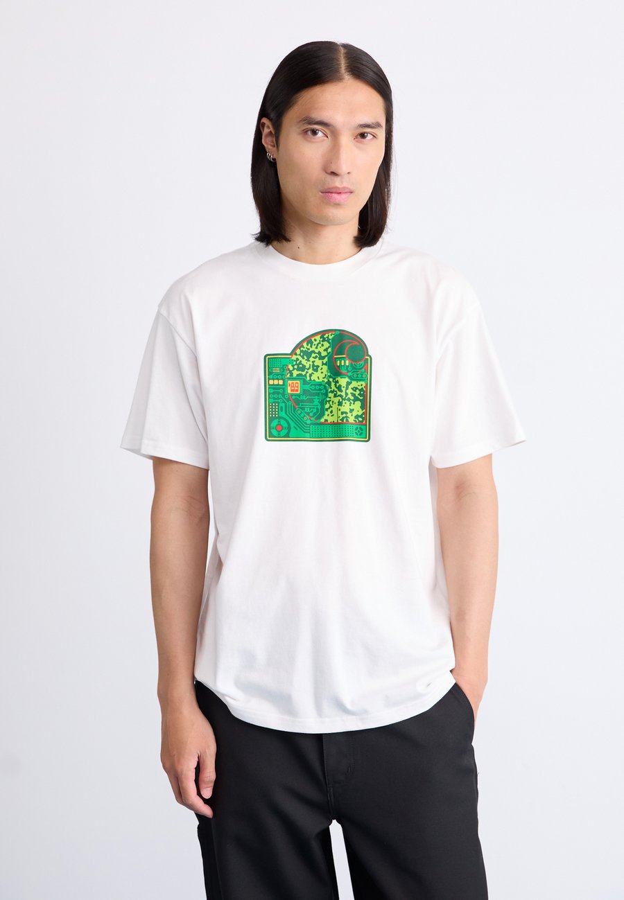 Футболка Carhartt WIP Print T-shirt, White, Белый, Футболка Carhartt WIP Print T-shirt, White
Футболка Carhartt WIP Print T-shirt, White, Белый, Футболка Carhartt WIP Print T-shirt, White