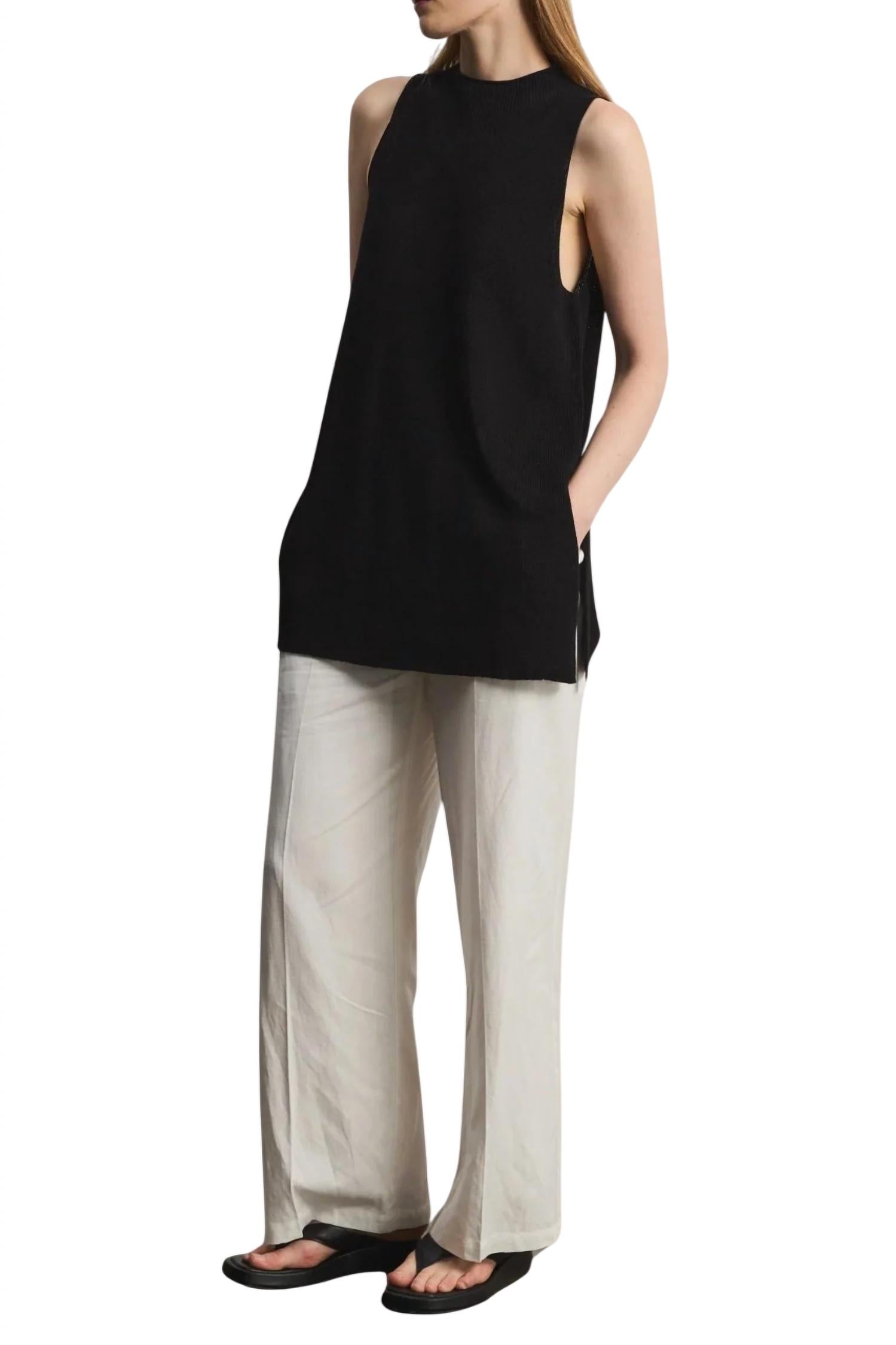 Вязаный жилет с разрезами черного цвета MOD REF, Черный, Вязаный жилет с разрезами черного цвета MOD REF
Вязаный жилет с разрезами черного цвета MOD REF, Черный, Вязаный жилет с разрезами черного цвета MOD REF