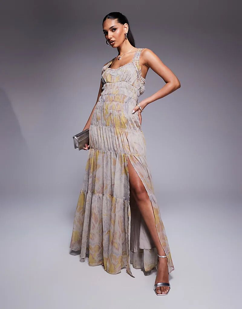 Платье макси ASOS DESIGN с многоярусными оборками и цветочным принтом
Платье макси ASOS DESIGN с многоярусными оборками и цветочным принтом