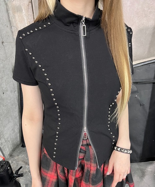 Топ с застежкой-молнией на кнопках Figments, черный
Топ с застежкой-молнией на кнопках Figments, черный