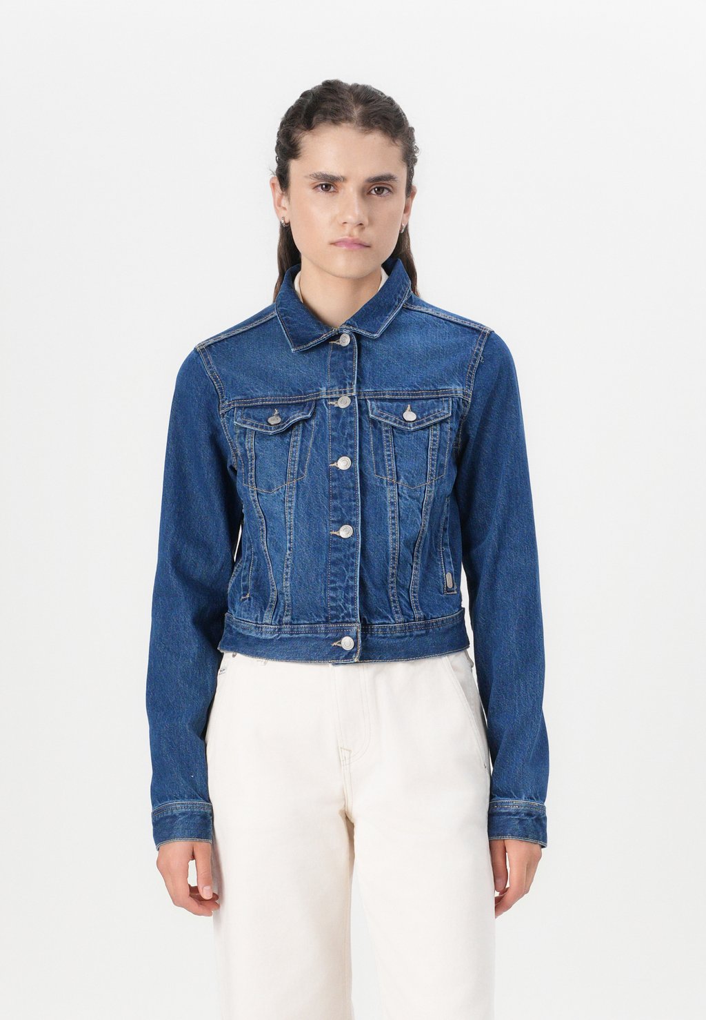 Джинсовая куртка SLIM JACKET Pepe Jeans, цвет Blue Denim 
Джинсовая куртка SLIM JACKET Pepe Jeans, цвет Blue Denim