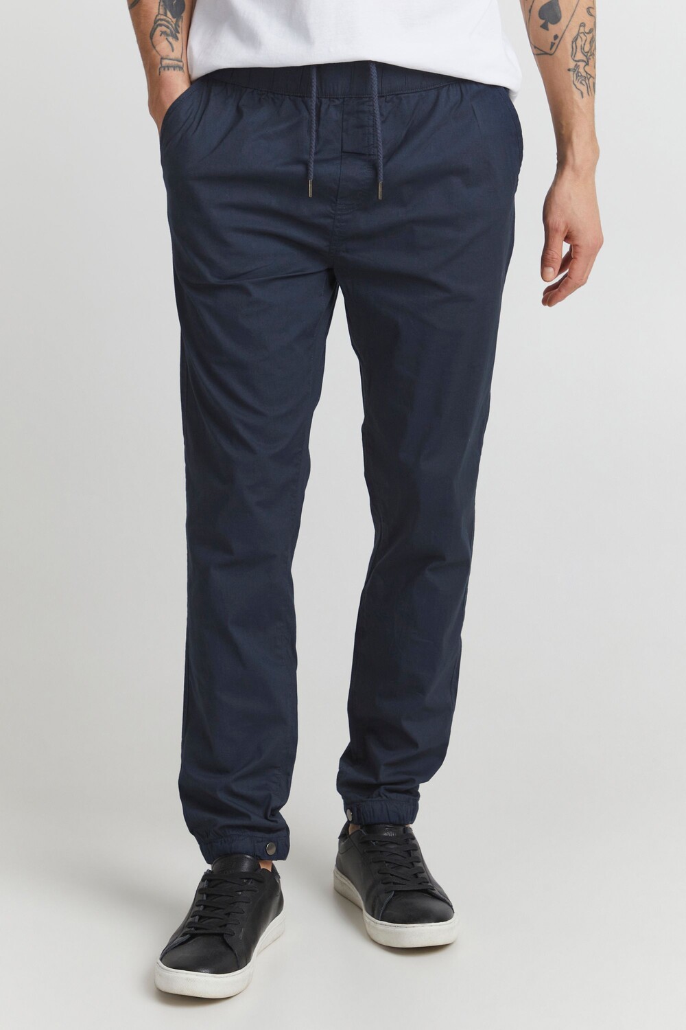 Тканевые брюки !SOLID Stoff, синий
Тканевые брюки !SOLID Stoff, синий