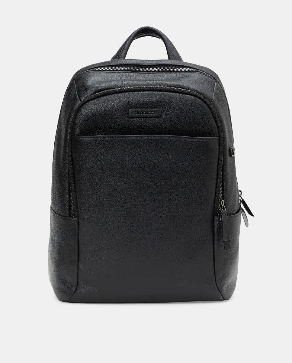 Черный кожаный рюкзак с отделением для ноутбука Piquadro, черный
Черный кожаный рюкзак с отделением для ноутбука Piquadro, черный