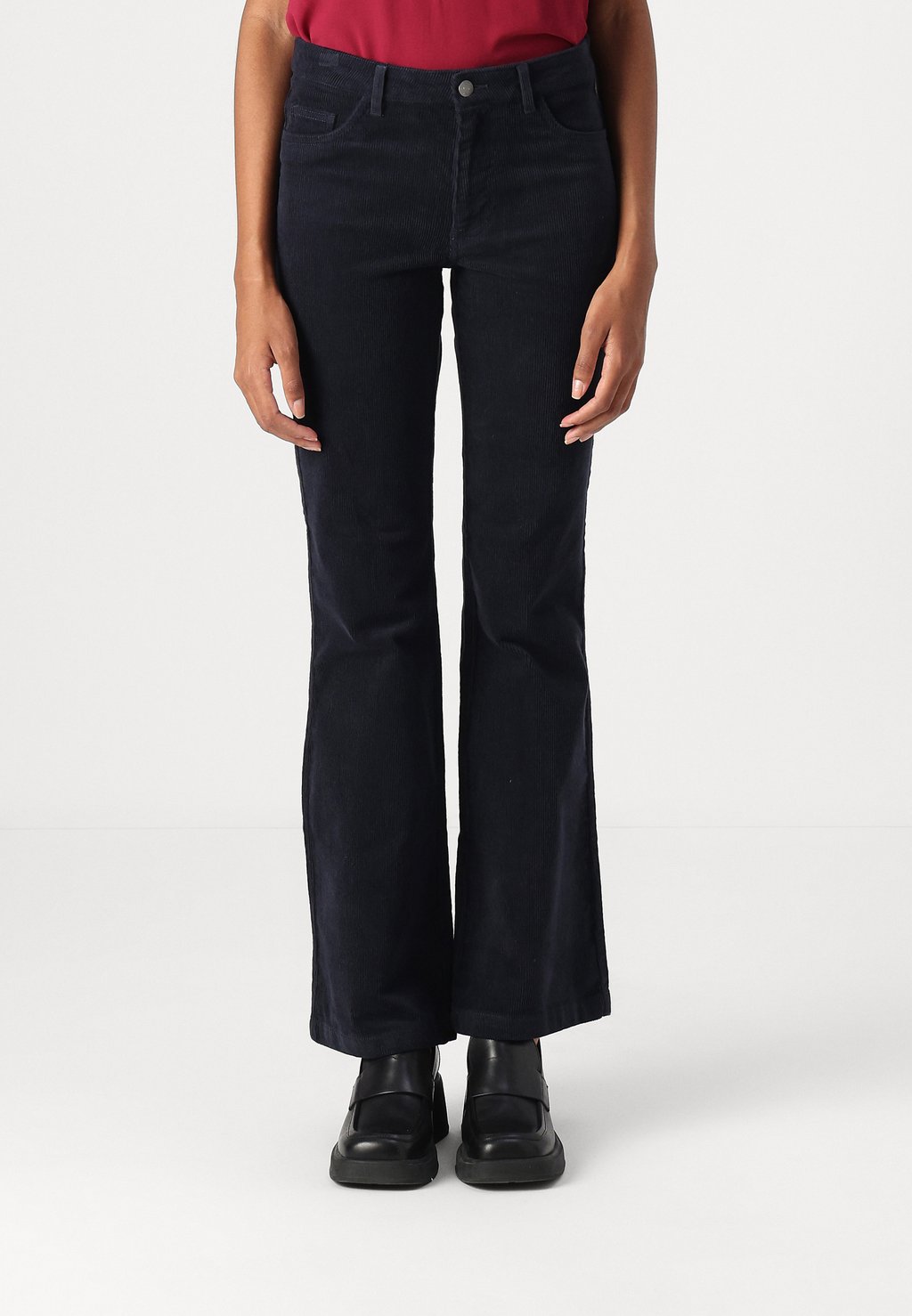 Брюки JDYSALONE PANT JDY, темно-синий
Брюки JDYSALONE PANT JDY, темно-синий