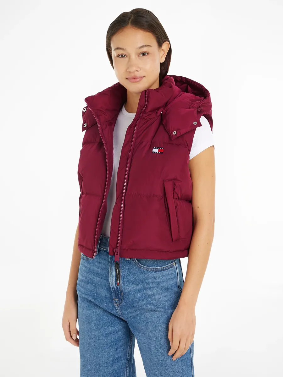 Стеганый жилет Tommy Jeans "TJW CRP ALASKA PUFFER VEST", модного укороченного кроя, пуховик, цвет Valley Grape, Фиолетовый, Стеганый жилет Tommy Jeans "TJW CRP ALASKA PUFFER VEST", модного укороченного кроя, пуховик, цвет Valley Grape
Стеганый жилет Tommy Jeans "TJW CRP ALASKA PUFFER VEST", модного укороченного кроя, пуховик, цвет Valley Grape, Фиолетовый, Стеганый жилет Tommy Jeans "TJW CRP ALASKA PUFFER VEST", модного укороченного кроя, пуховик, цвет Valley Grape