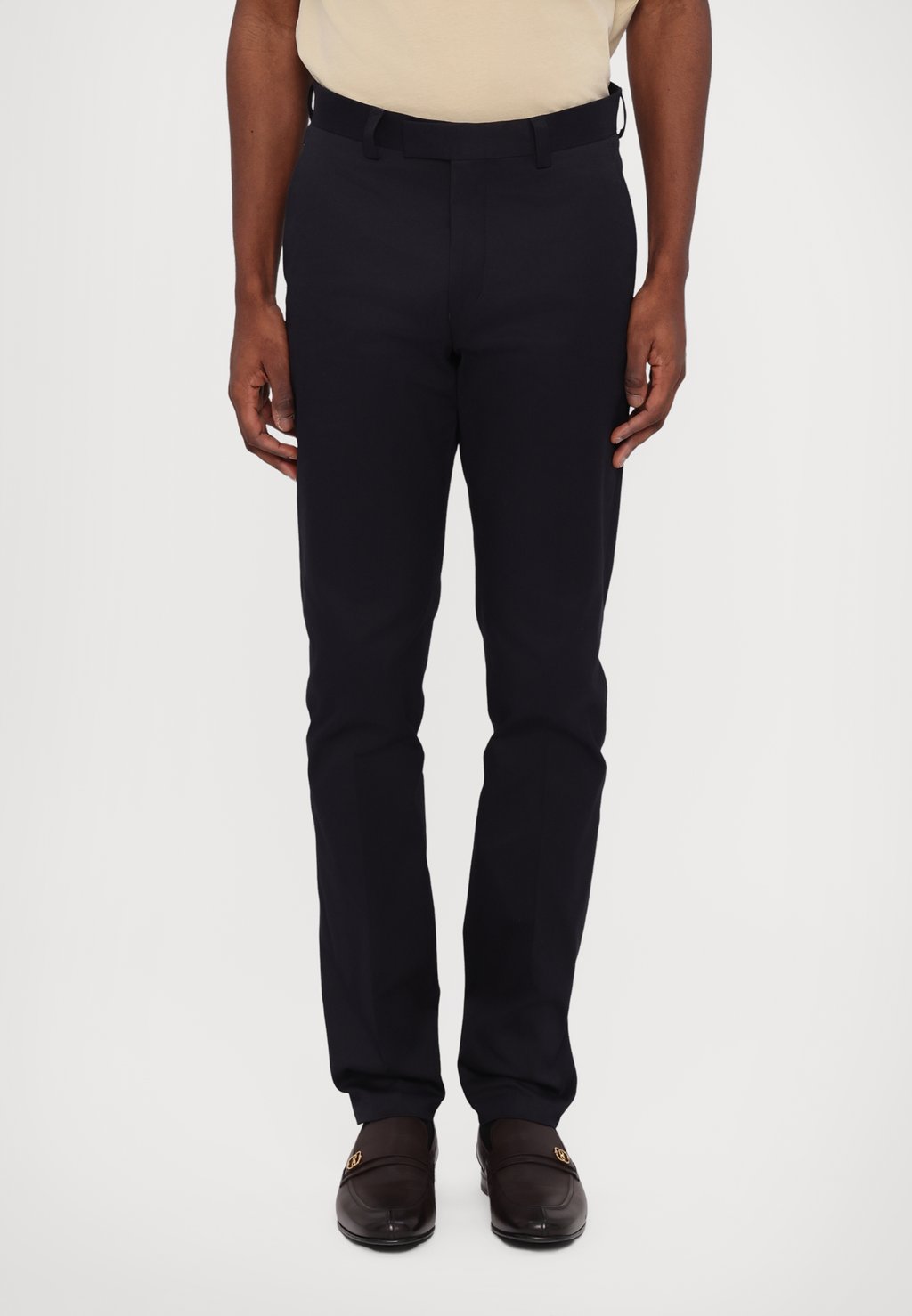 Чино TENUTA Tiger of Sweden, темно-синий
Чино TENUTA Tiger of Sweden, темно-синий