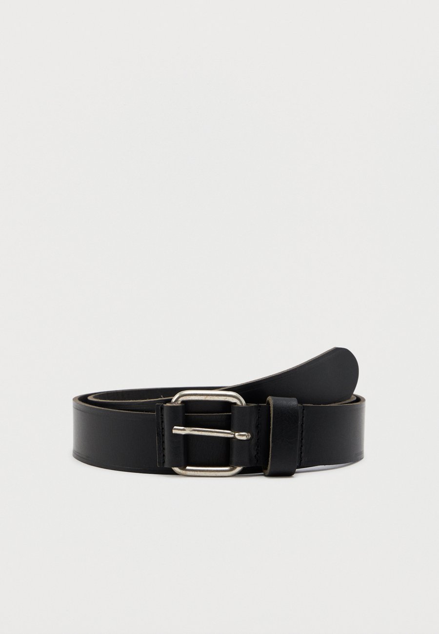 Ремень Jack & Jones JACCUBA BELT, Black
Ремень Jack & Jones JACCUBA BELT, Black