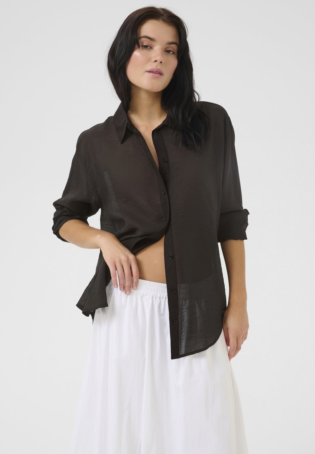 Блузка на пуговицах LILO My Essential Wardrobe, черный
Блузка на пуговицах LILO My Essential Wardrobe, черный