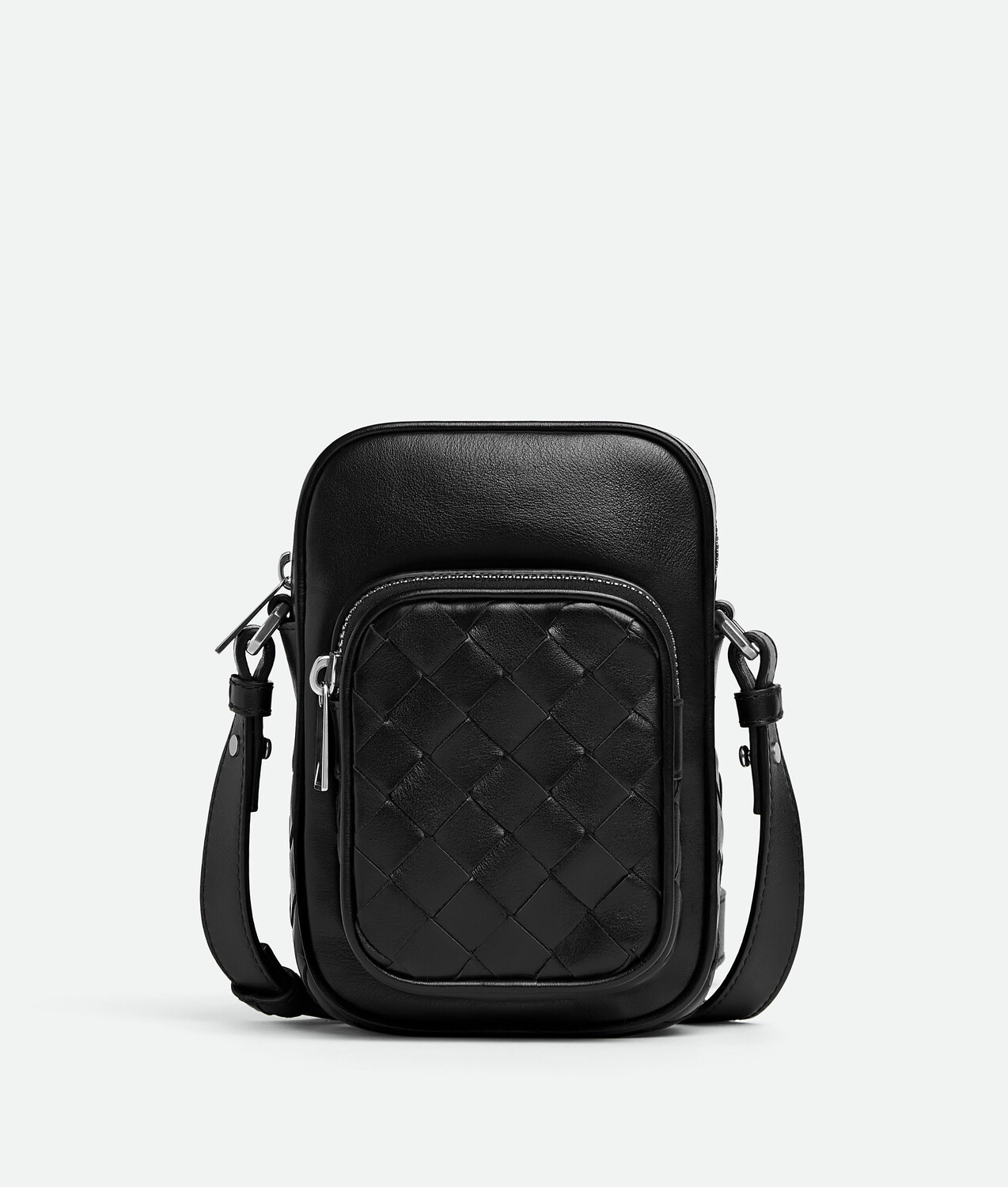 Small intrecciato camera bag with pocket BOTTEGA VENETA, черный
Small intrecciato camera bag with pocket BOTTEGA VENETA, черный