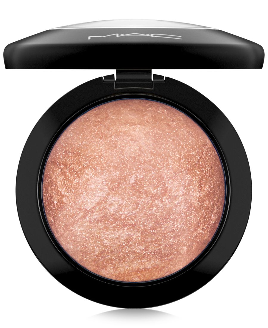 Хайлайтер Mineralize Skinfinish MAC, цвет cheeky bronze
Хайлайтер Mineralize Skinfinish MAC, цвет cheeky bronze