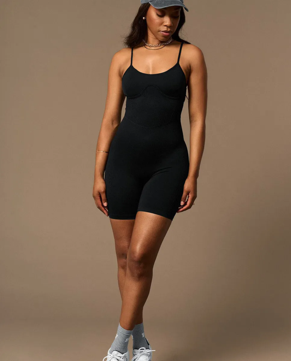 Женский спортивный комбинезон из переработанной ткани Believe Athletics, чёрный
Женский спортивный комбинезон из переработанной ткани Believe Athletics, чёрный