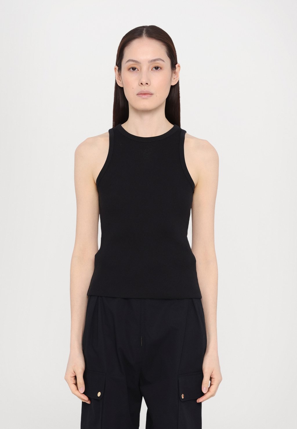 Топ BASICS sandro, черный
Топ BASICS sandro, черный