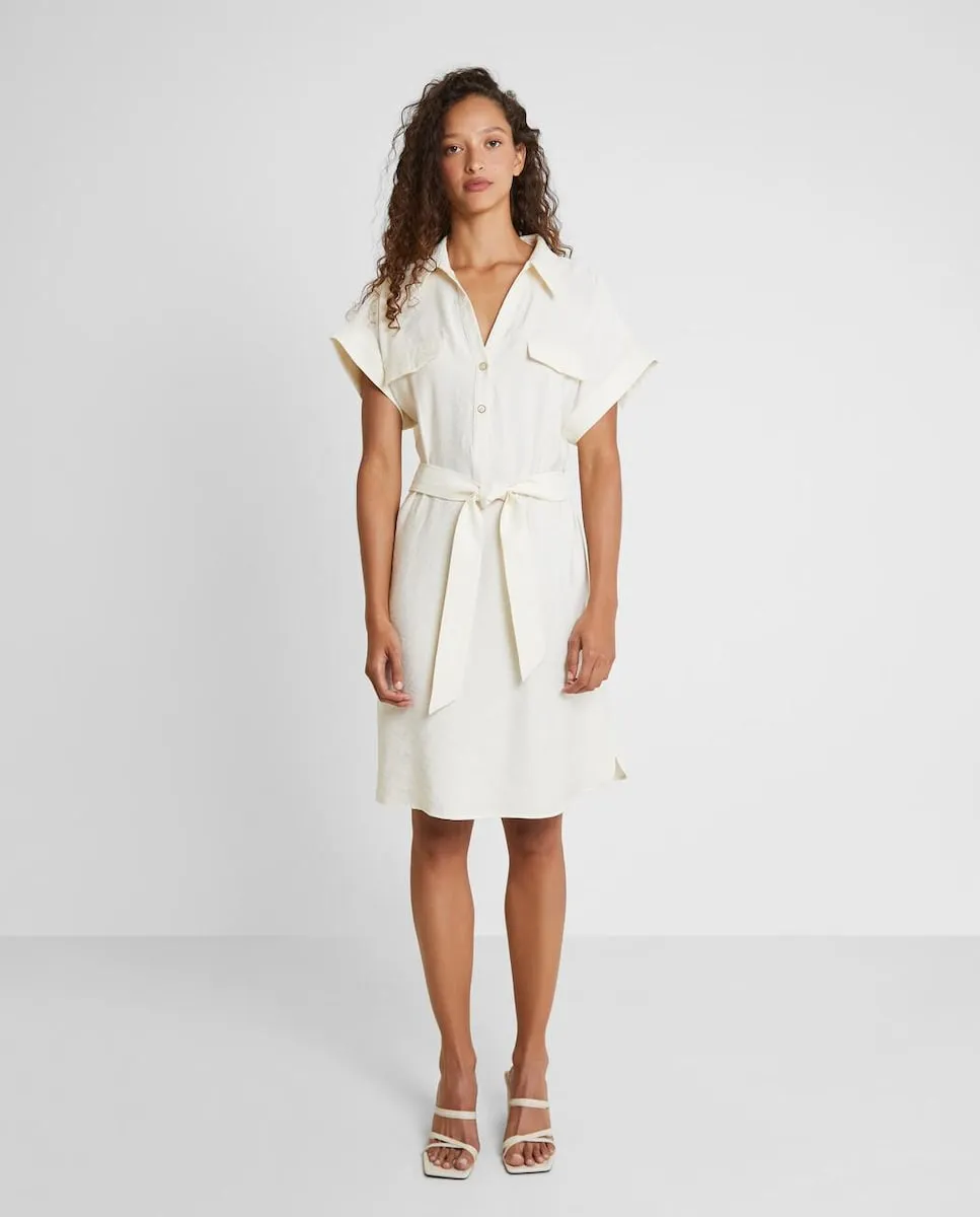 Короткое платье-рубашка с поясом Trucco, пастельно-розовый 
Короткое платье-рубашка с поясом Trucco, пастельно-розовый