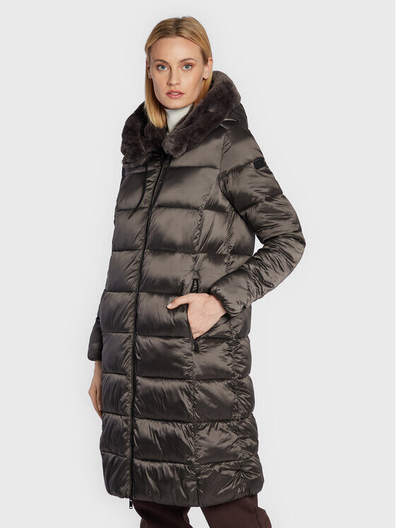 Пуховик стандартного кроя Cmp, серый
Пуховик стандартного кроя Cmp, серый