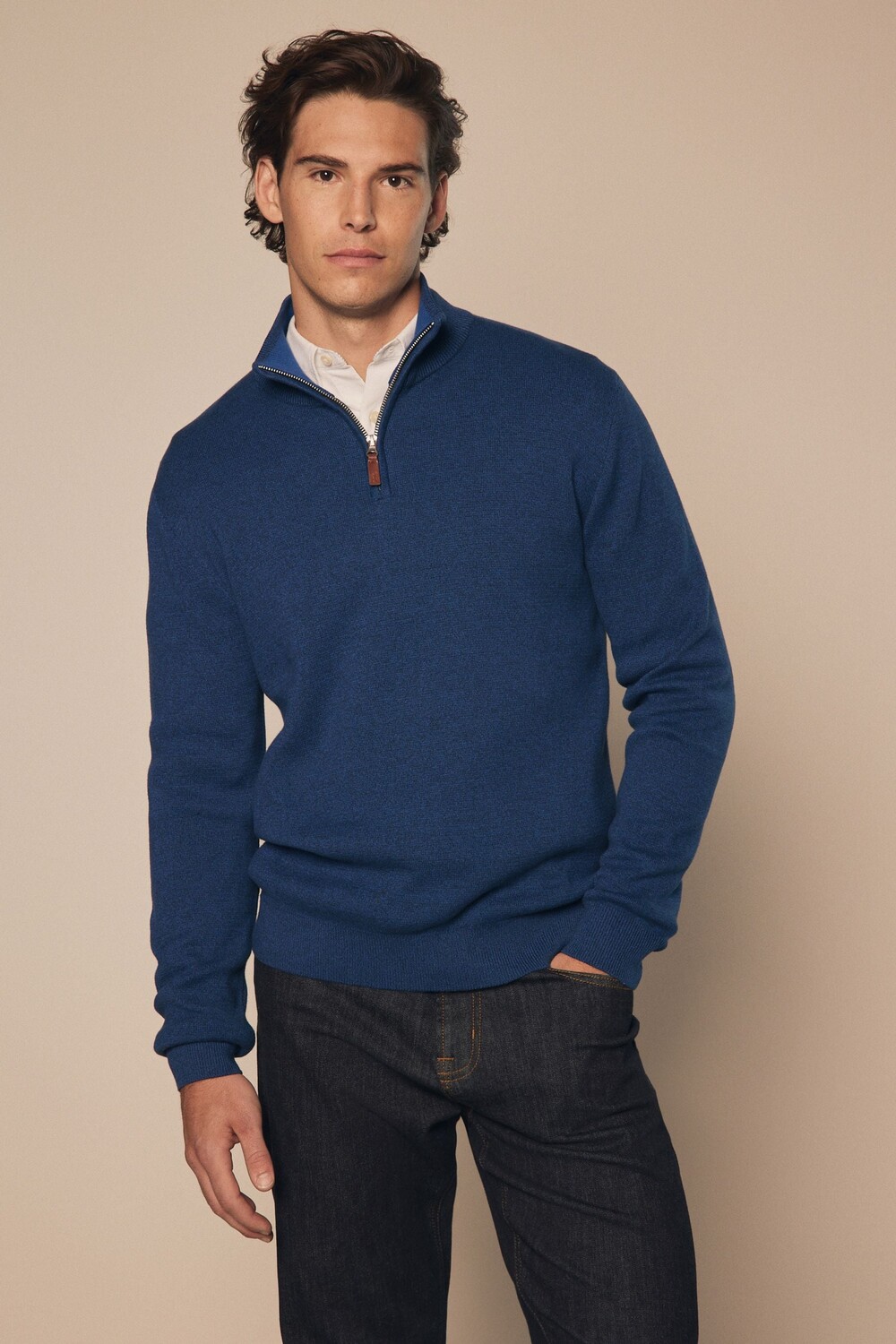 Джемпер прямого кроя из 100% хлопка премиум класса с застежкой молнией на воротнике Next, синий
Джемпер прямого кроя из 100% хлопка премиум класса с застежкой молнией на воротнике Next, синий