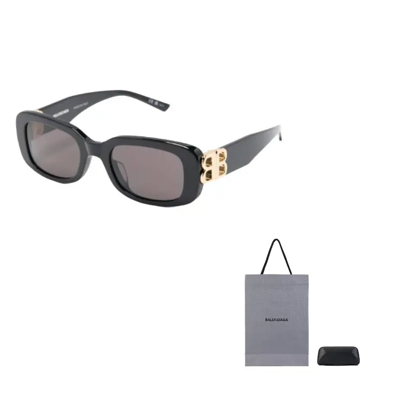 Balenciaga Солнцезащитные очки прямоугольной формы, Black
Balenciaga Солнцезащитные очки прямоугольной формы, Black