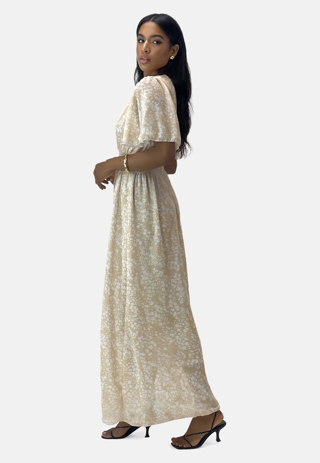 Длинное платье Elara, бежевый
Длинное платье Elara, бежевый