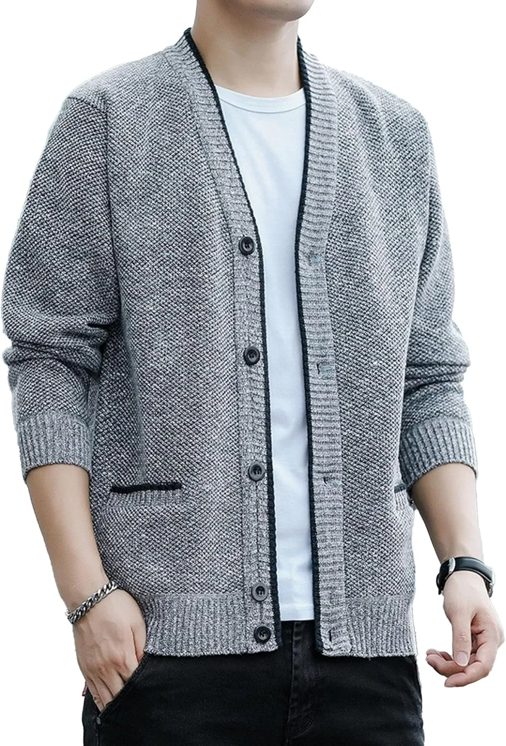Кардиган мужской V-образный вырез на пуговицах QOAAIE
Кардиган мужской V-образный вырез на пуговицах QOAAIE