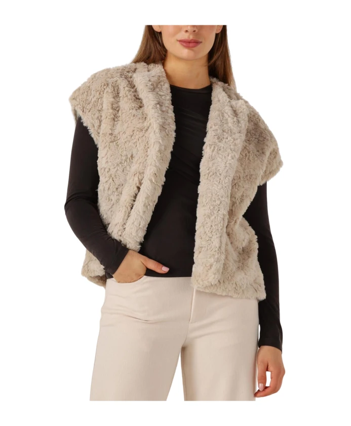 Жилет Ианн Ruby Tuesday, бежевый
Жилет Ианн Ruby Tuesday, бежевый