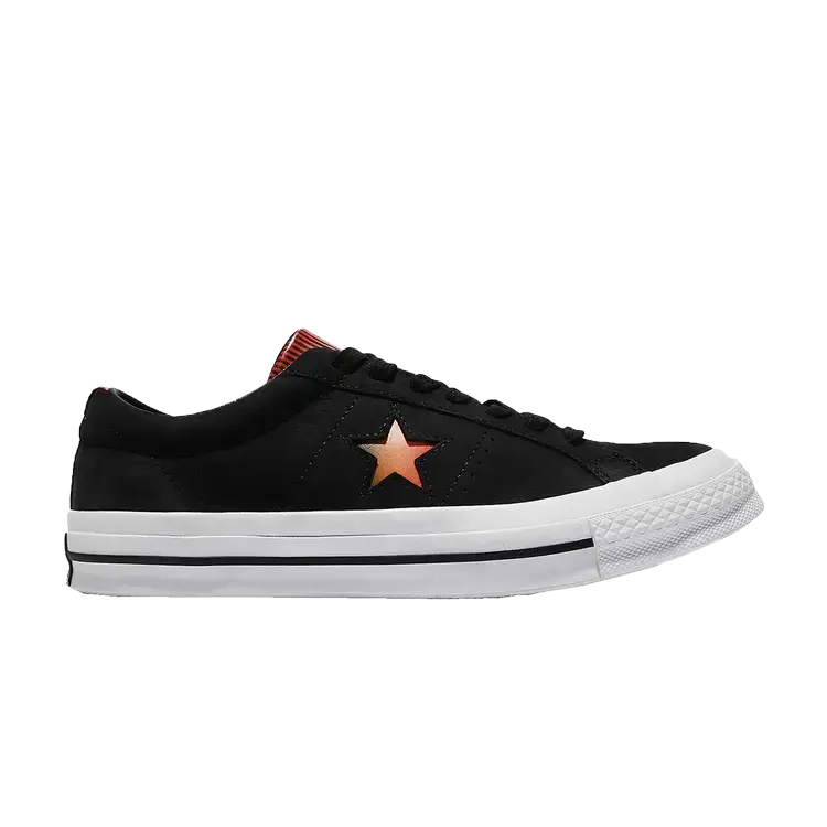 Кроссовки Converse One Star Low 'Year of the Dog', черный
Кроссовки Converse One Star Low 'Year of the Dog', черный