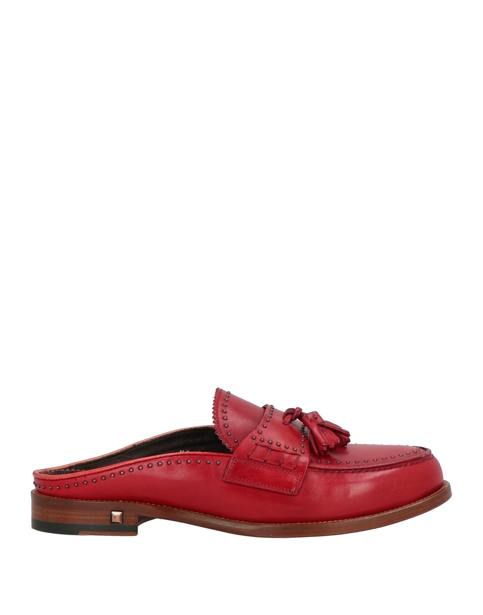 Лоферы Morgillo, красный
Лоферы Morgillo, красный