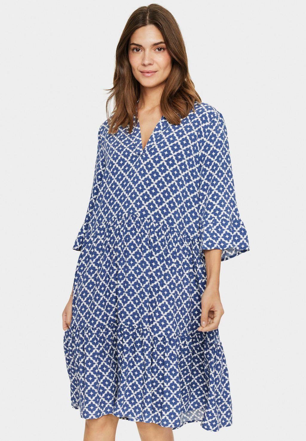 Повседневное платье EDA Saint Tropez, синий
Повседневное платье EDA Saint Tropez, синий