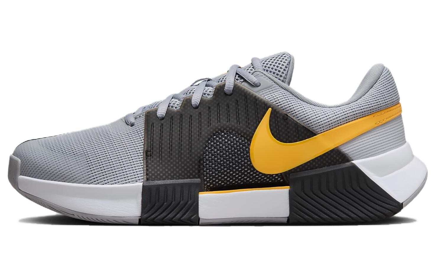 Теннисные кроссовки Air Zoom GP мужские с низким верхом серые/желтые Nike
Теннисные кроссовки Air Zoom GP мужские с низким верхом серые/желтые Nike