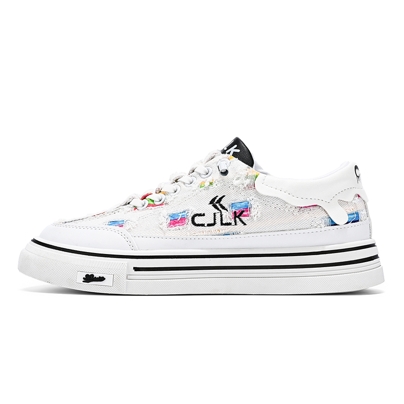 BOLE Скользоустойчивые амортизирующие низкие скейтерские кроссовки мужские белые, цвет White
BOLE Скользоустойчивые амортизирующие низкие скейтерские кроссовки мужские белые, цвет White