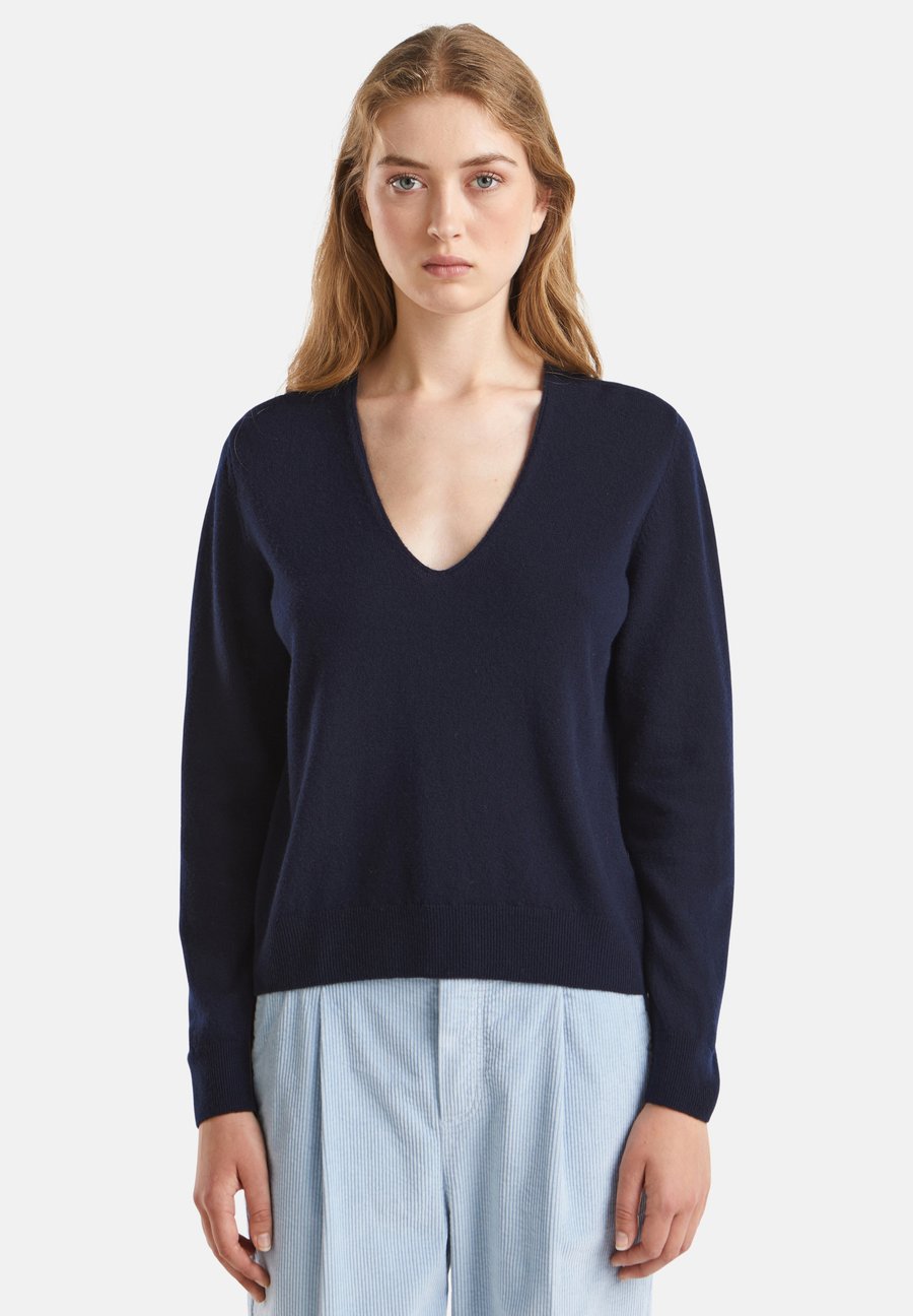 Джемпер United Colors of Benetton V-NECK, Blue
Джемпер United Colors of Benetton V-NECK, Blue