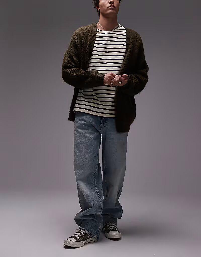 Свободные прямые джинсы Tommy Jeans Jamie средней степени стирки
Свободные прямые джинсы Tommy Jeans Jamie средней степени стирки