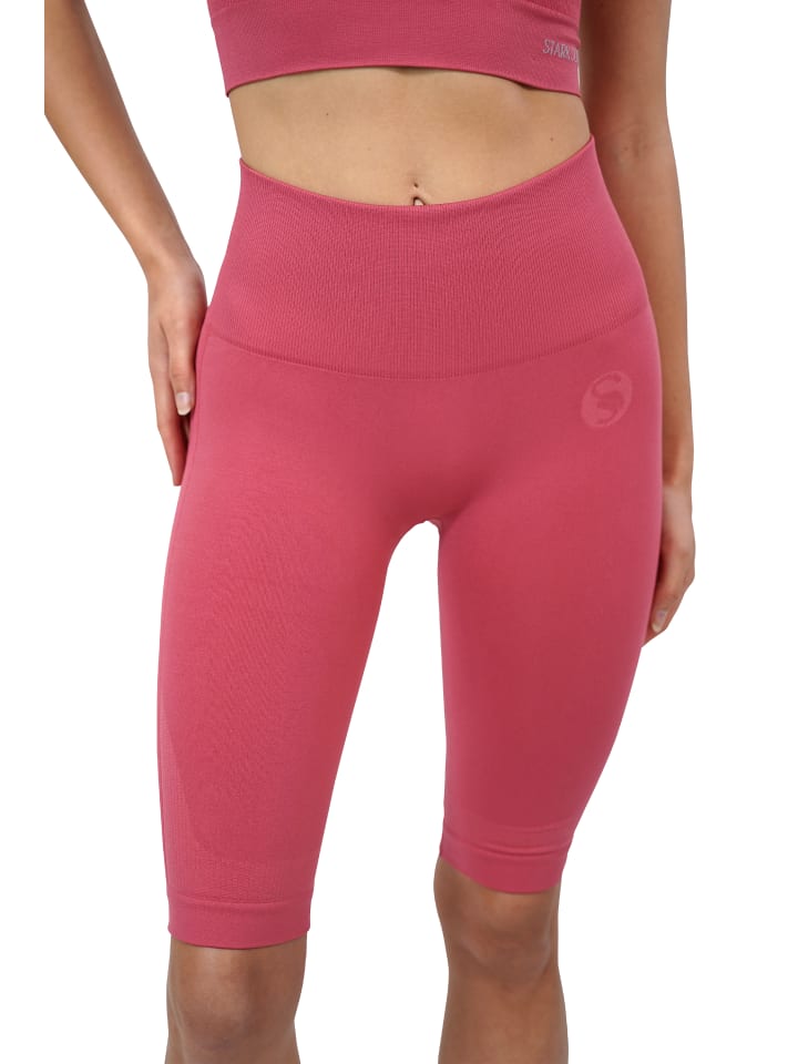 Велосипедные шорты с высокой талией в цвете Holly Berry Stark Soul
Велосипедные шорты с высокой талией в цвете Holly Berry Stark Soul