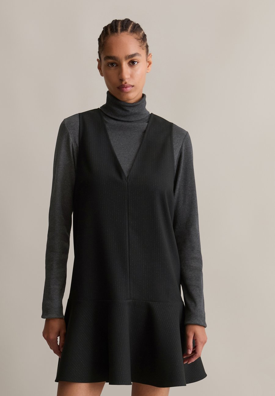 Платье Marc O'Polo DENIM Day dress, Black Multi/Black
Платье Marc O'Polo DENIM Day dress, Black Multi/Black