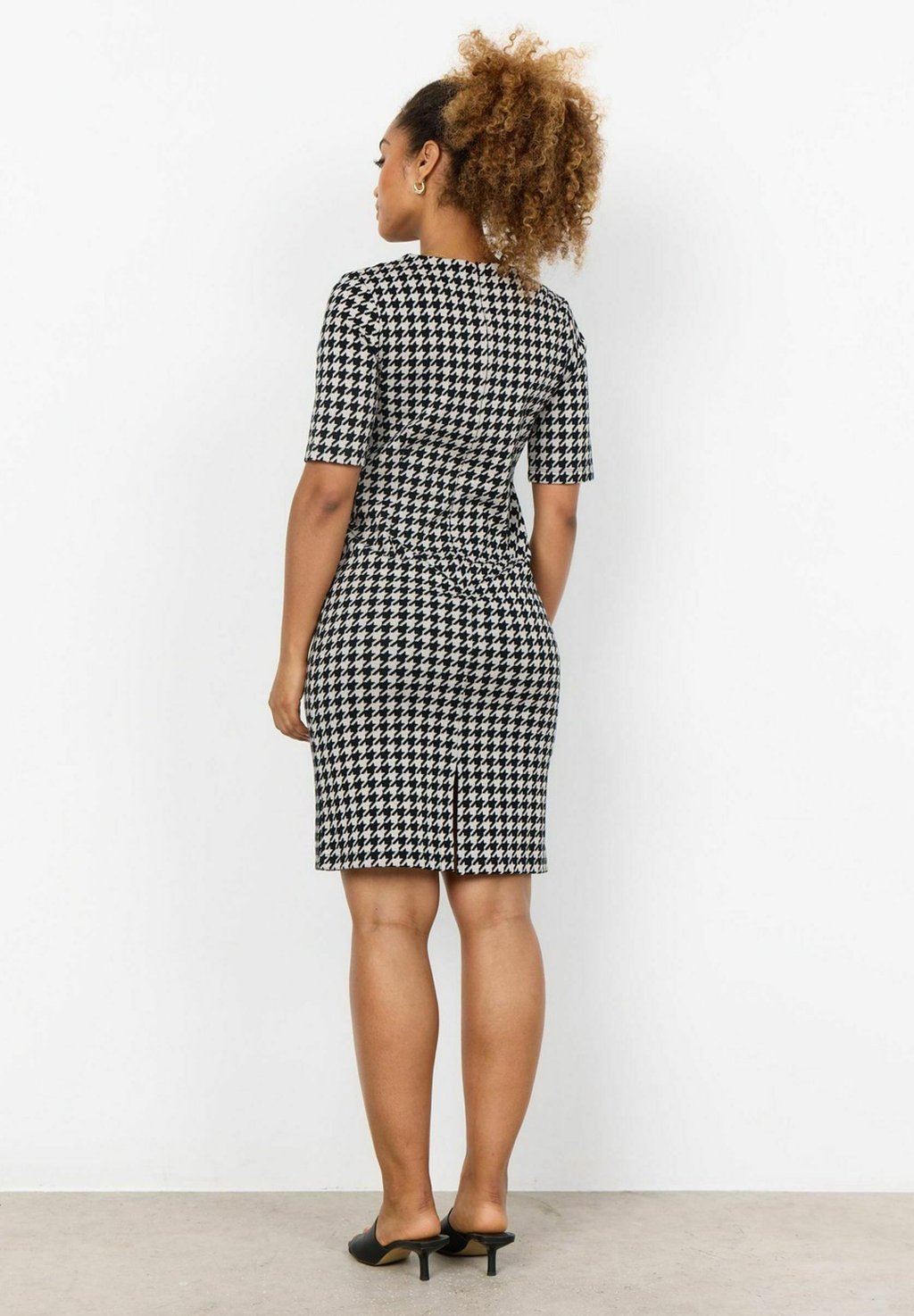 Платье из джерси IDINA 3 Soyaconcept, бежевый 
Платье из джерси IDINA 3 Soyaconcept, бежевый