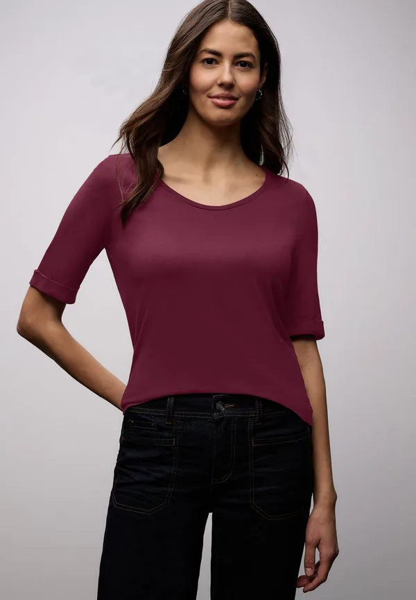 Футболка mit turnup basic Street One, Rot
Футболка mit turnup basic Street One, Rot