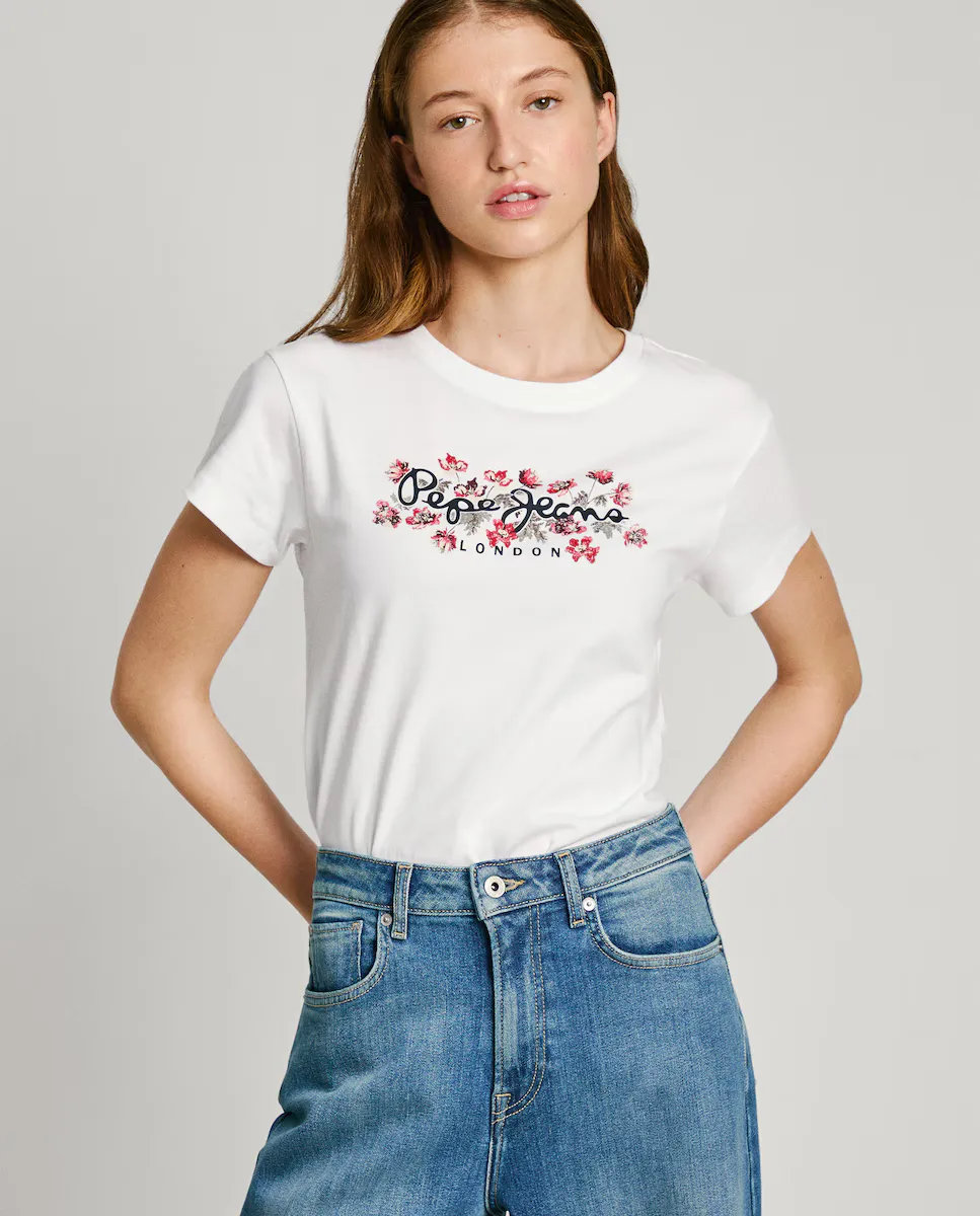 Женская футболка с короткими рукавами и цветочным принтом логотипа Pepe Jeans, белый
Женская футболка с короткими рукавами и цветочным принтом логотипа Pepe Jeans, белый